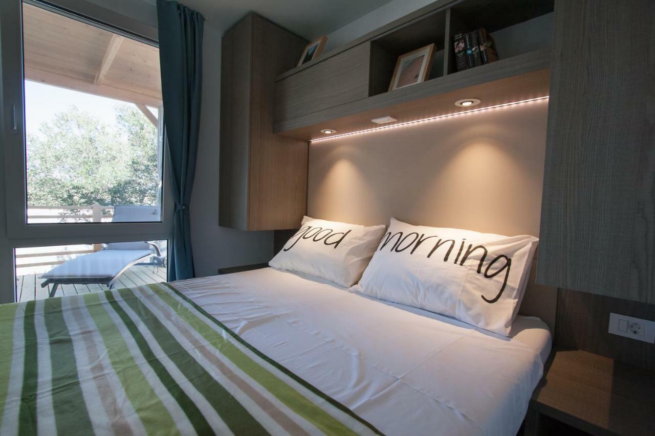 Adrijela Mobile Home Jezera Extérieur photo
